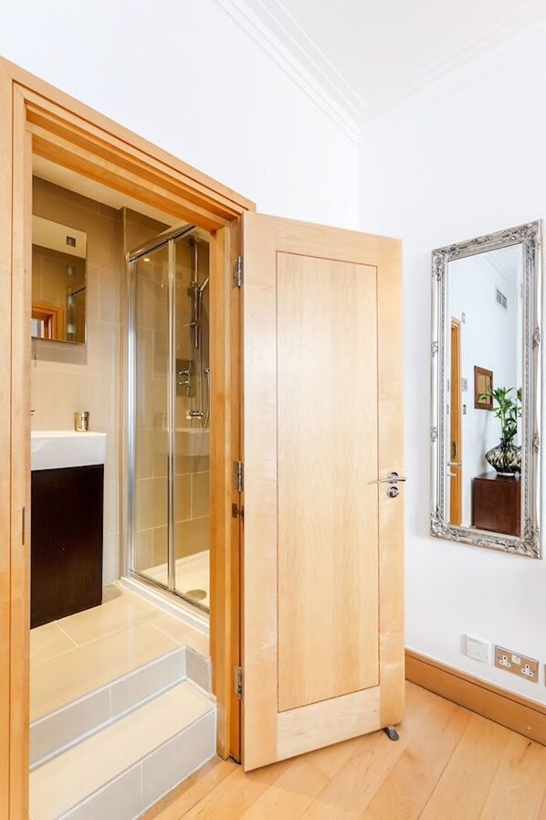 Departamento de lujo | 3 habitaciones, tabla de planchar con plancha y wifi gratis 