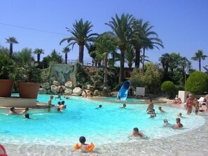 Utomhuspool