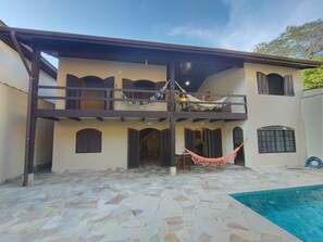 Udendørs pool, opvarmet pool