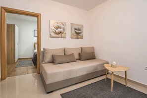 Apartment (A2) | Living area | Flat-screen TV - Apartments Kosic (Vir)