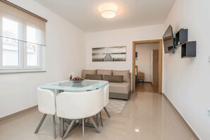 Apartment (A1) | Dining room - Apartments Kosic (Vir)