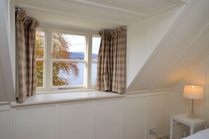 2 slaapkamers, een strijkplank/strijkijzer, wifi, beddengoed