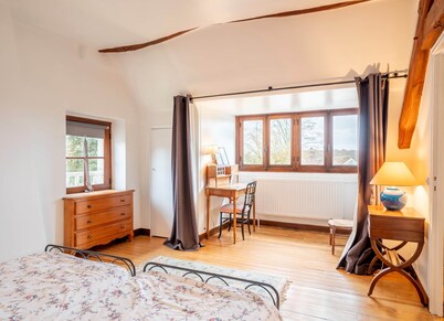 Le Clos Saint Jean Traditional Vexin house