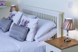 Appartement (Grace Gifford) | Individueel gedecoreerd, individueel gemeubileerd