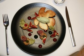 Food and drink - Hotel La Redonière (Romans-sur-Isere)