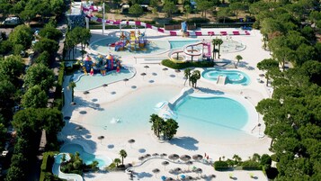 Piscina stagionale all'aperto