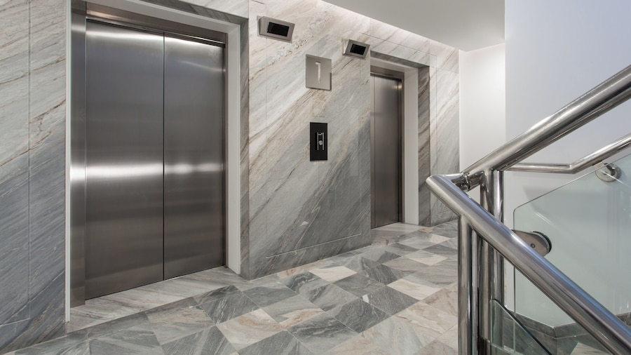 阿伯特公寓 by Viridian Apartments