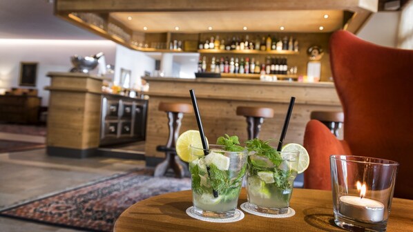 Bar (in der Unterkunft)