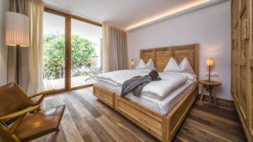 Minibar, escritorio, sistema de insonorización y wifi gratis 