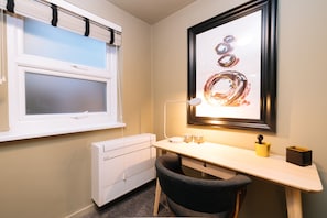 Family Triple Room (Lower Ground) | 電視