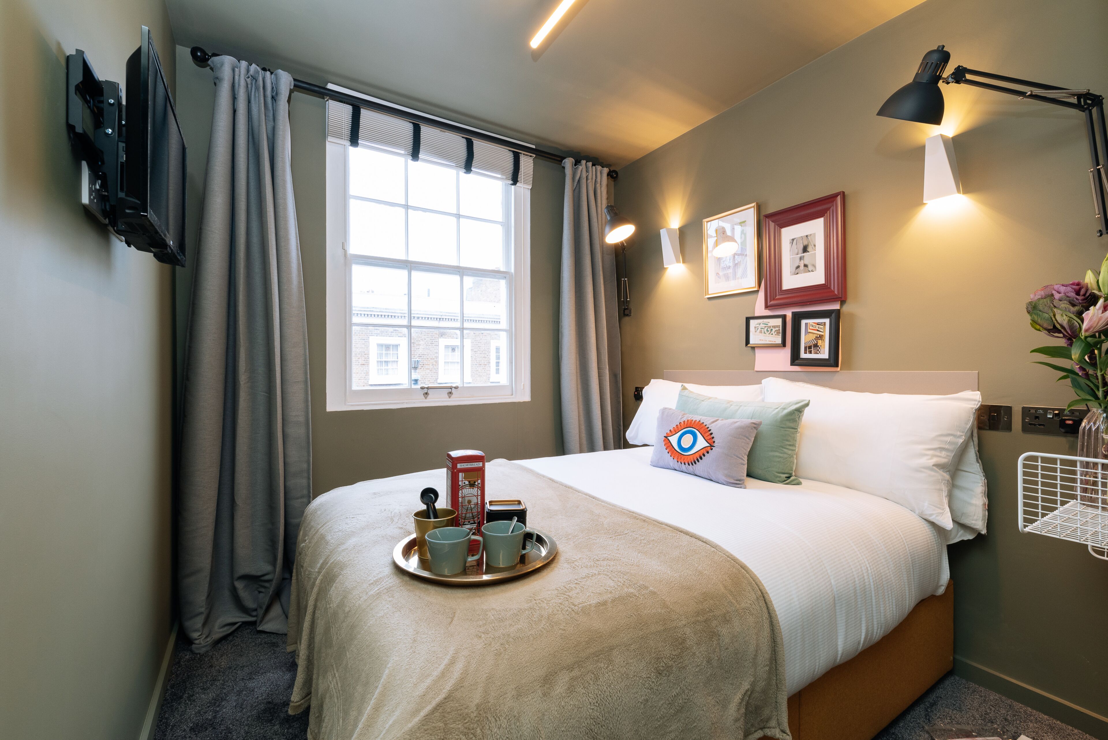 Foto - The Warwick By Nestor