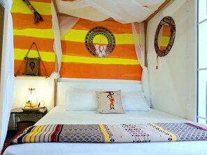 Studio (African Loft) | Interior detail