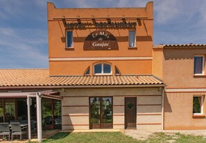 Façade de l’hébergement