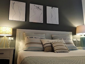 2 chambres, fer et planche à repasser, Wi-Fi gratuit, draps fournis