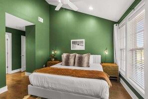 4 Schlafzimmer, Bügeleisen/Bügelbrett, WLAN, Bettwäsche