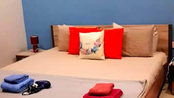 2 bedrooms, WiFi, bed sheets