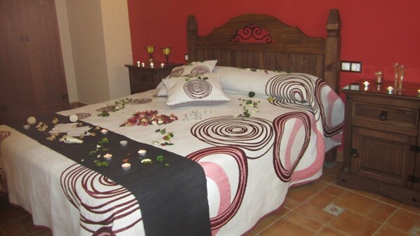 3 bedrooms, free WiFi, bed sheets