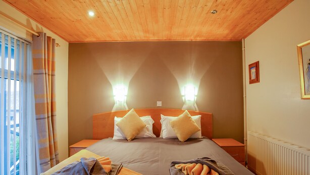 Standard Double Room, 1 Double Bed | Desk, iron/ironing board, WiFi (free), bed sheets - Conwy Valley Lodge (Conwy)