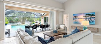 Tivoli Serenity-Boutique luxe poolhouse met uitzicht op het zuidelijke meer in centraal Napels