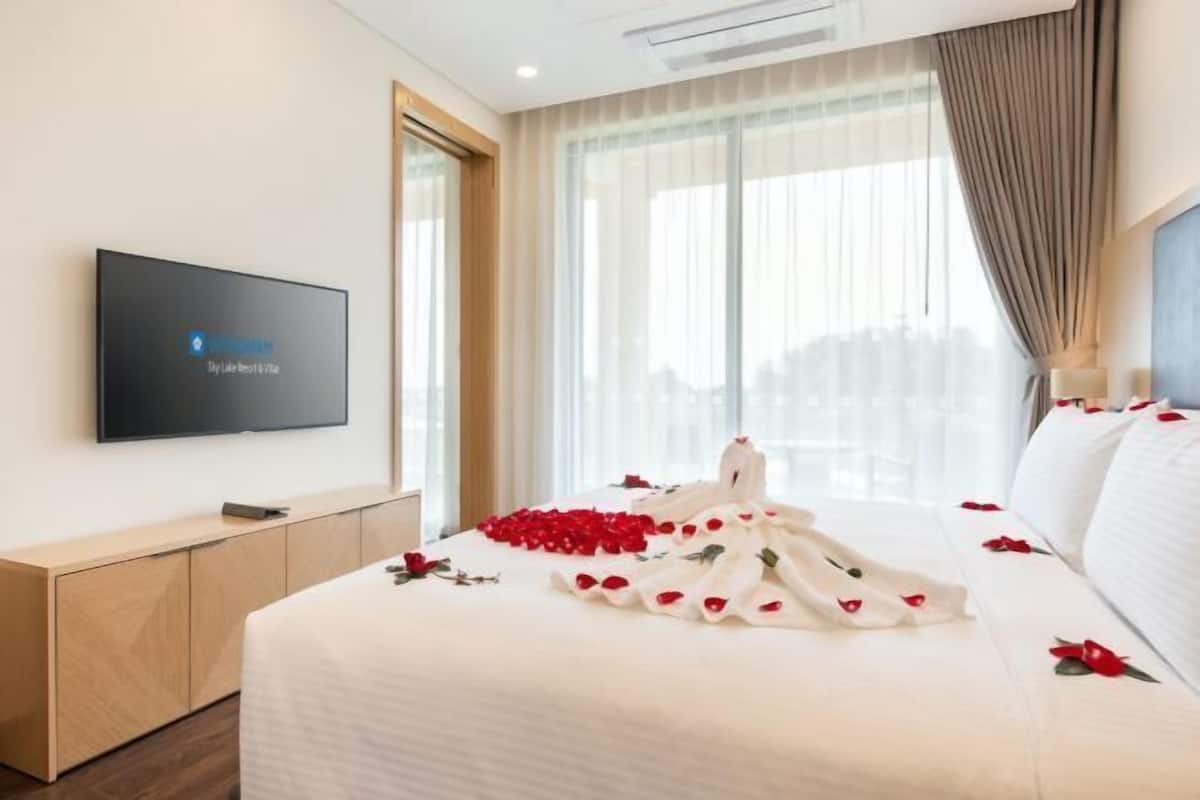 Minibar, coffre-fort, bureau