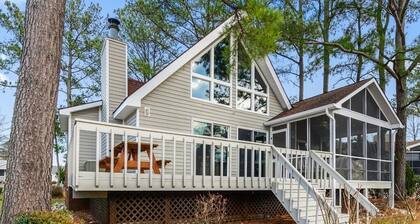 Enjoy Beautiful Views From This 3 BR 2 BA Home on Quiet Canal in Ocean Pines.