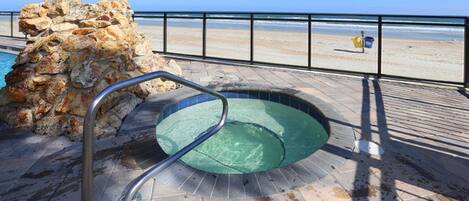 室外 SPA 浴缸