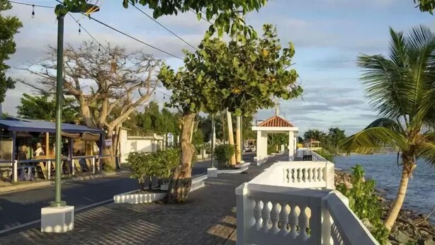 Front of property - Lazy Guesthouse (Vieques)