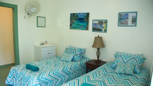 Standard Room, 2 Twin Beds, Non Smoking - Lazy Guesthouse (Vieques)