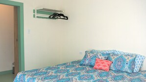 Standard Double Room - Lazy Guesthouse (Vieques)