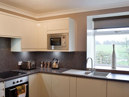 4 bedroom accommodation in Fenwick, near Kilmarnock