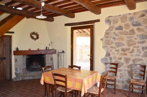 Dining - La Rosa Canina [Tuscany cottage] (Cana)