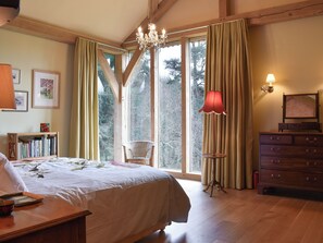 3 chambres, accès au Wi-Fi (inclus), literie fournie