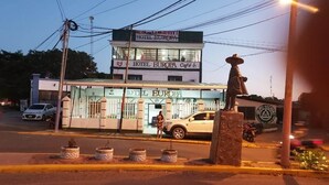 Imagen sin descripción, 5 de 7, botón