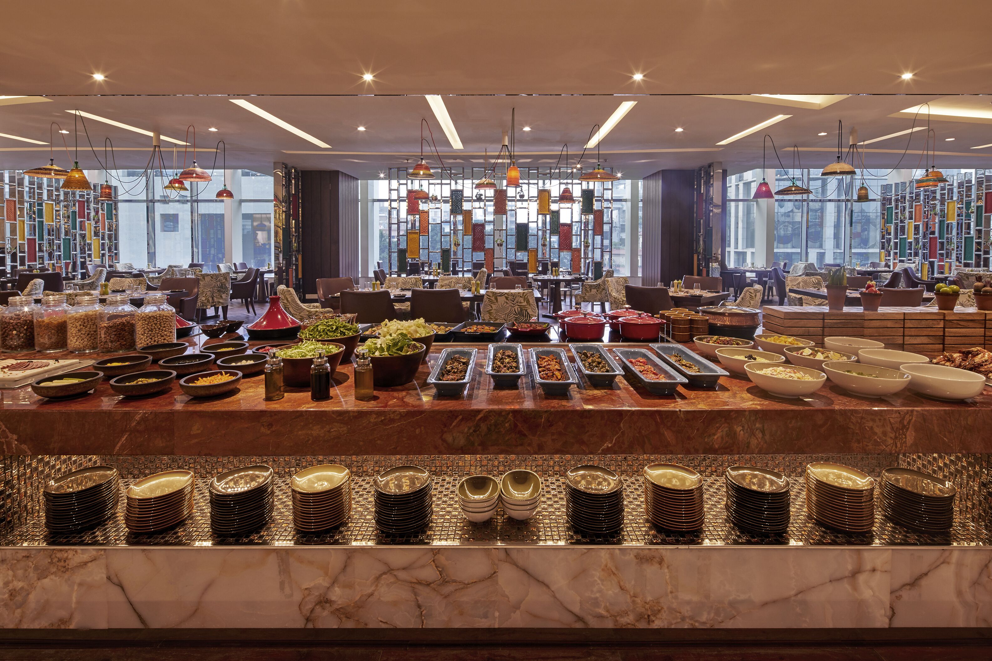 daily buffet breakfast (usd 27 per person)