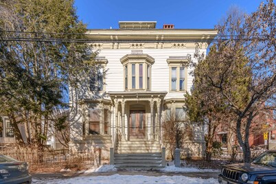 Furnished 1BR/1BA Walk to Maine Med/Mercy. Parking & All utilities included!