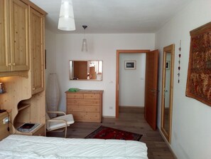 2 Schlafzimmer, Bügeleisen/Bügelbrett, WLAN, Rollstuhlgeeignet