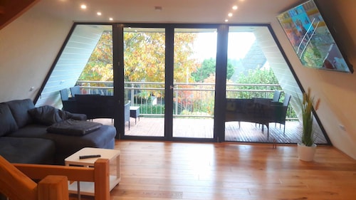 Vacation home 'So close to heaven' with 5 bedrooms, 2 bathrooms, 3x WC, garden 