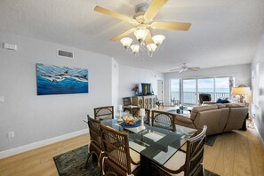 Smart TV - Direct Beachfront - 3B2B - The Tides #266 (North Redington Beach)