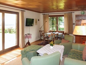 Interior - Wonderful private villa for 6 people with WIFI, TV and terrace (Seeboden)