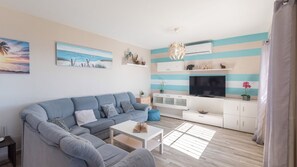 Living area - Paraíso de Arenas by Ruralidays (Málaga)