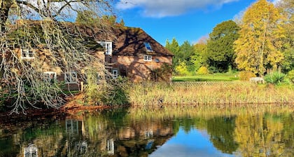 3 huoneen majoitus Hollingbournessa, lähellä Maidstonea