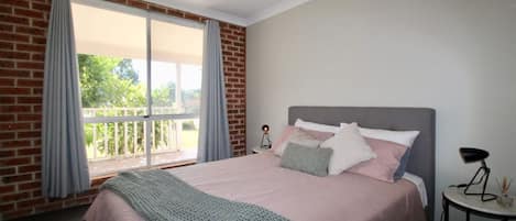 3 habitaciones y acceso a internet