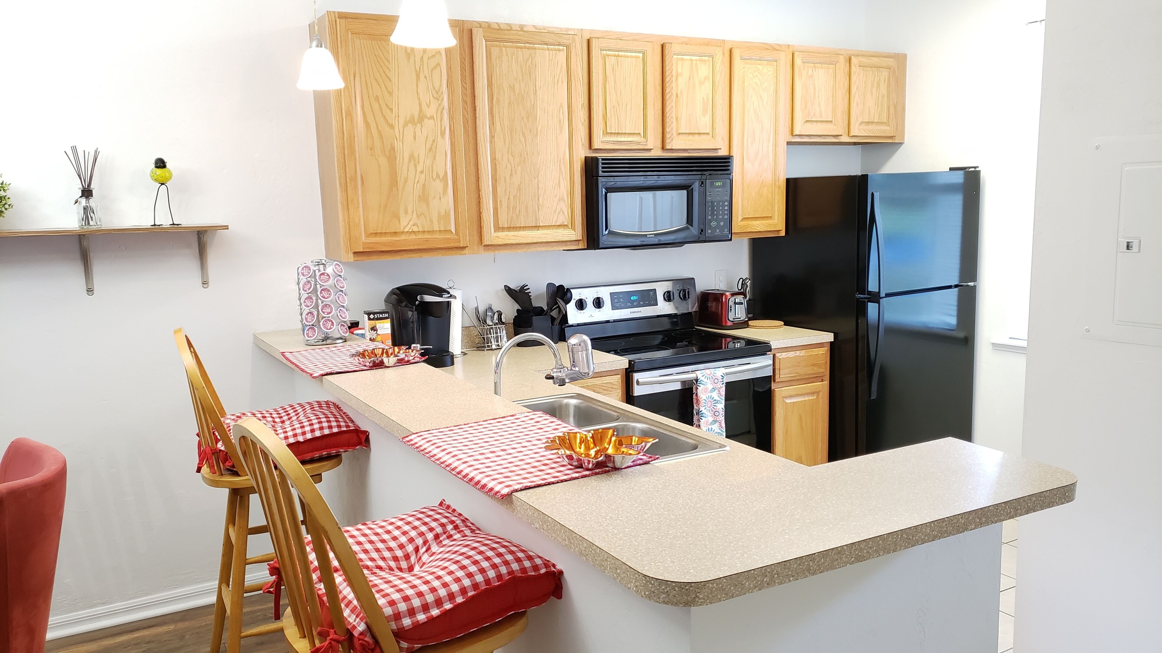 ✨ 2 Master Suite Apartment near North Florida Regional Med, UF Health, & Mall ✨