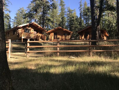 Deer Cabin at +WM Ranch Near Glacier National Park, Peaceful log cabin in the woods, yet only 20 min...