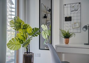 Interior - Leeds Docks High-end 2Bed (Leeds)