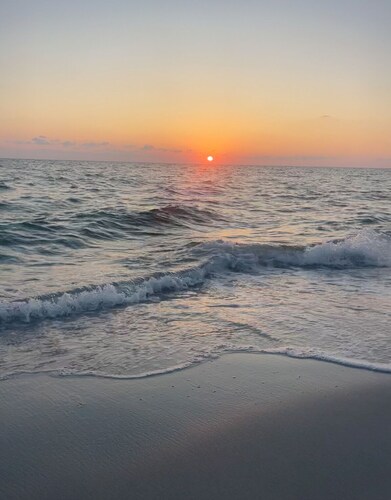 One block to Vanderbilt Beach!
