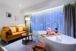 Chambre Double | Coin séjour