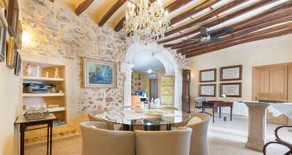 CA NA MISSA 10 - Great townhouse, with an additional apartment and private pool in Llubí.