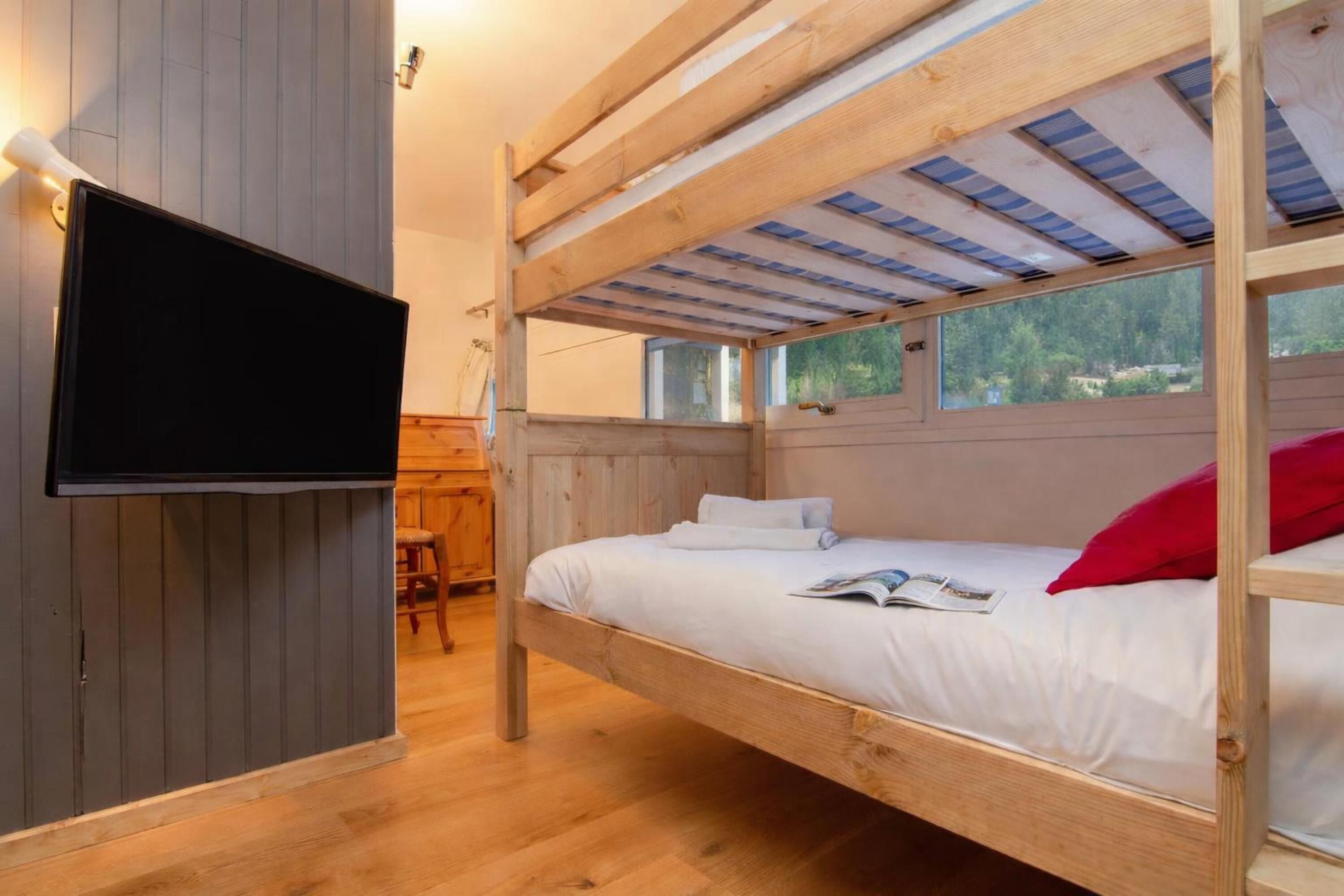 3 chambres, Wi-Fi gratuit, draps fournis