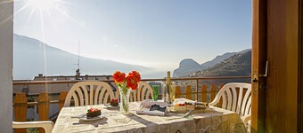Balcone Panoramico sul Garda, Tremosine, Italy